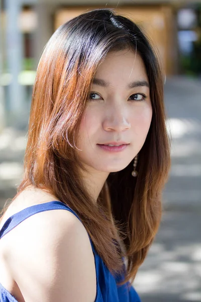 Beautiful Young Adult Thai Chinese Blue Tank Top Relax Smile — Stockfoto