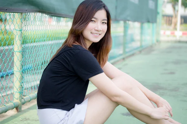 Portrait Thai Beautiful Young Adult Relaxed Smile Tennis Court — Φωτογραφία Αρχείου