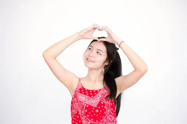 Portrét Thajské Dospělé Krásné Červené Košile Dát Srdce — Stock fotografie