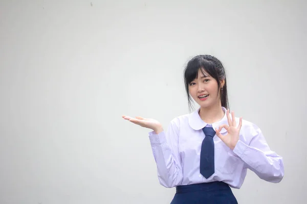 Retrato Tailandês Estudante Ensino Médio Uniforme Bela Menina Mostrar Mão — Fotografia de Stock