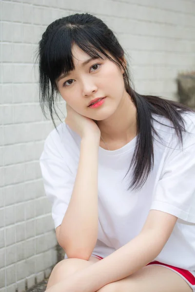 Ásia Tailandês Japonês Adolescente Branco Shirt Bela Menina Feliz Relaxar — Fotografia de Stock