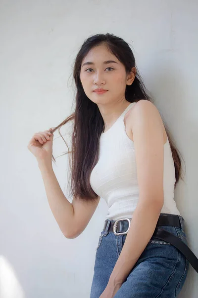 Portrait Thai China Adult Beautiful Girl White Shirt Blue Jeans — Stock Photo, Image