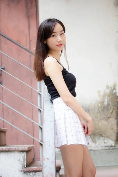 Portrait Thai Chine Adulte Belle Fille Détendre Sourire — Photo