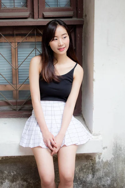 Portrait Thai Chine Adulte Belle Fille Détendre Sourire — Photo