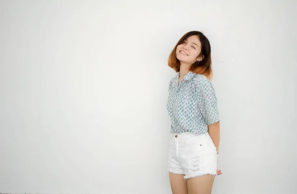 Portrait Thai Adult Beautiful Girl Short Hair Relax Smile — Stok Foto