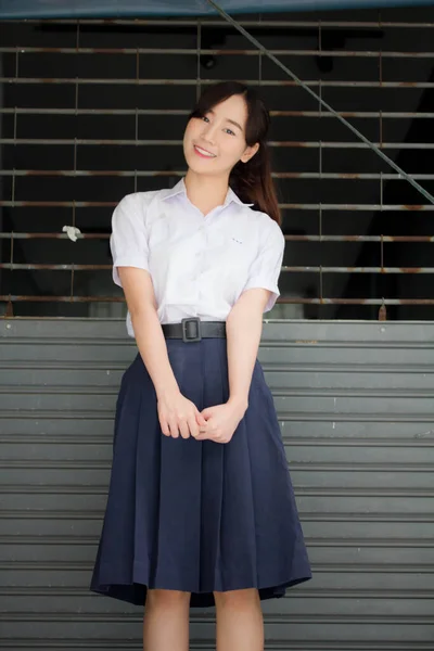 Retrato Tailandês Estudante Ensino Médio Uniforme Adolescente Linda Menina Feliz — Fotografia de Stock