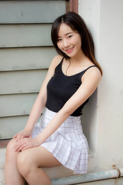 Portrait Thai China Adult Beautiful Girl Relax Smile — Stock Photo, Image