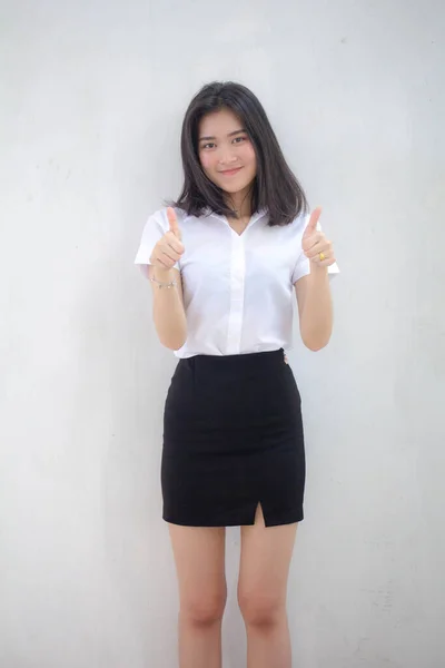 Ritratto Tailandese Adulto Studente Università Uniforme Bella Ragazza Eccellente — Foto Stock