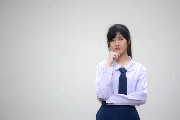 Retrato Tailandês Estudante Ensino Médio Uniforme Menina Bonita Pense — Fotografia de Stock