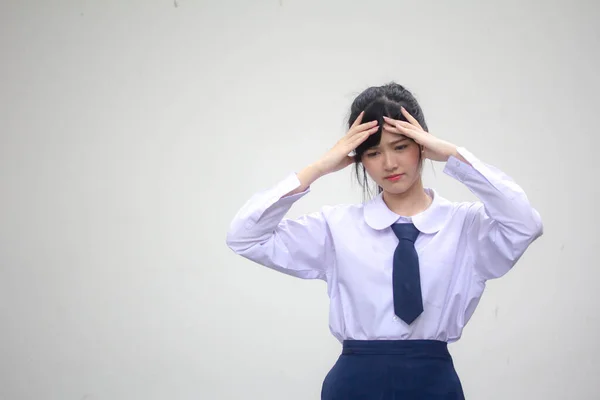 Retrato Tailandês Estudante Ensino Médio Uniforme Menina Bonita Pense — Fotografia de Stock