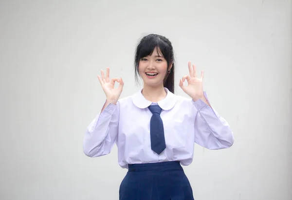 Retrato Tailandés Estudiante Secundaria Uniforme Hermosa Chica —  Fotos de Stock