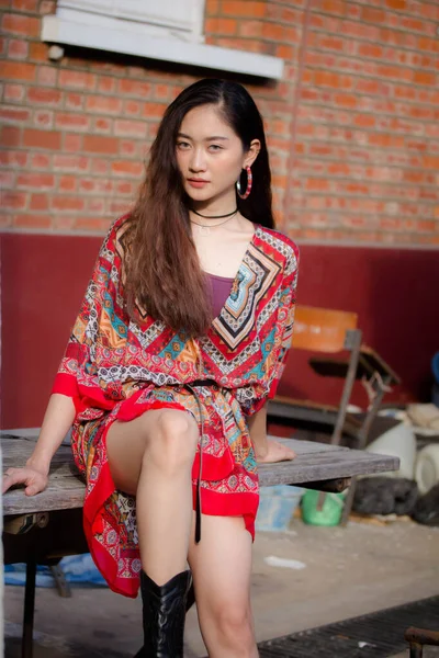 Portrait Thai China Adult Bohemian Girl Relax Smile — Stock Photo, Image