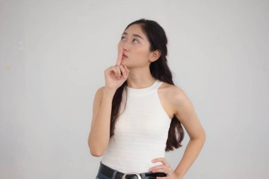 Tayland portresi yetişkin güzel kız beyaz gömlek mavi kot sessiz