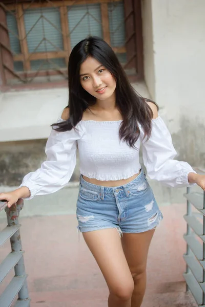 Portrait Thai Adult Beautiful Girl White Shirt Blue Jeans Relax — Stock Photo, Image