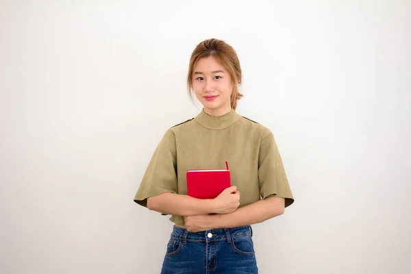 Portrait Thai China Gadis Cantik Membaca Buku Merah — Stok Foto