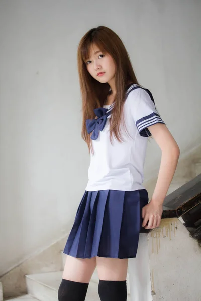 Porträt Von Thai Teen Hübsch Mädchen Japanisch Student Uniform Glücklich — Stockfoto