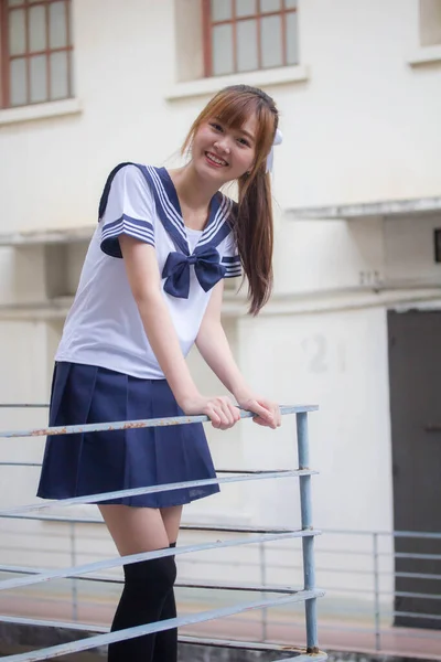 Porträtt Thai Tonåring Vacker Flicka Japansk Student Uniform Glad Och — Stockfoto