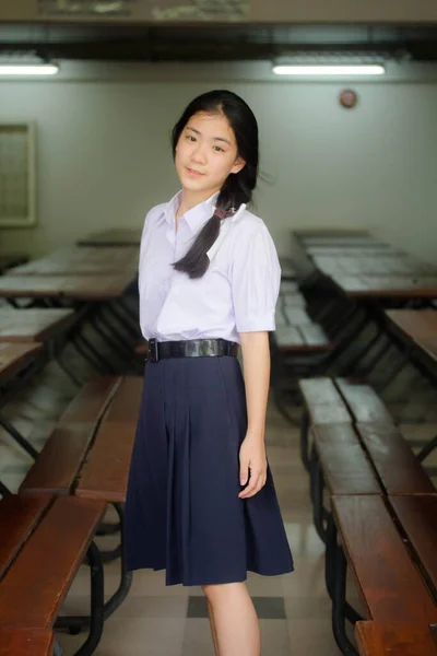 Retrato Tailandês Estudante Ensino Médio Uniforme Adolescente Linda Menina Feliz — Fotografia de Stock