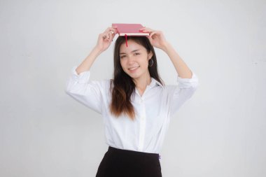 beyaz, gömlek, kırmızı, okuma, okuma, okuma, okuma, bilgi, tutma, yetişkin, üniversite, eğitim, öğrenme, öğrenme, Y nesli, hippi, rahatlama, mutluluk, yaşam tarzı, eğlence, insanlar, kadın, asya, kız, beyaz, beyaz, şirin, thai, kadın, kadın, genç, genç, insan,