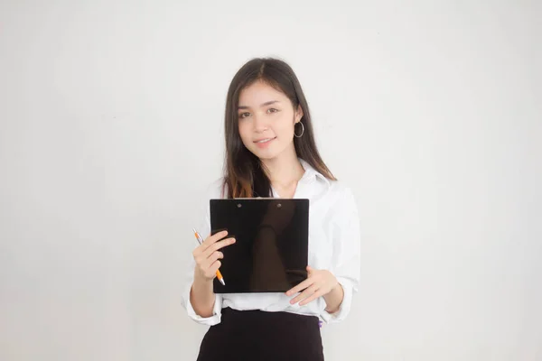 タイの大人働く女性の肖像白いシャツ作業 — ストック写真