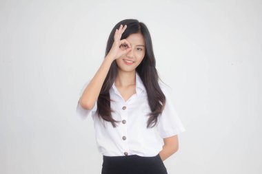 Taylandlı yetişkin öğrenci üniforması portresi. Güzel kız.