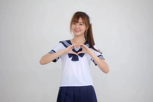 Retrato Tailandês Adolescente Linda Menina Japonês Estudante Uniforme Dar Coração — Fotografia de Stock