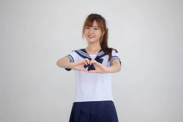 Portrét Thajské Teen Krásná Dívka Japonské Studentské Uniformě Dát Srdce — Stock fotografie