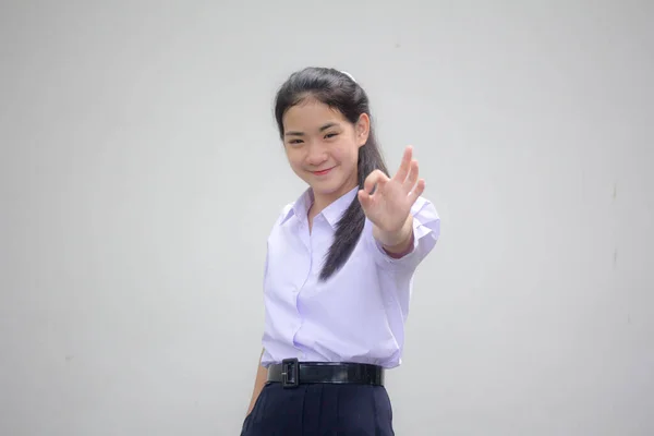 Portret Tajskiej Uczennicy Szkoły Średniej Mundur Piękna Dziewczyna — Zdjęcie stockowe