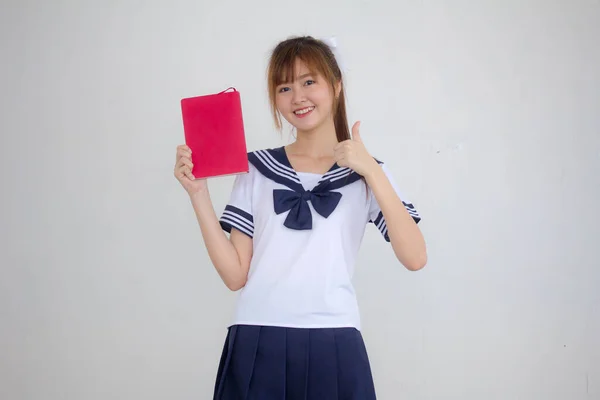 Asya Taylandlı Genç Japon Öğrenci Üniformalı Güzel Kız Bir Kitap — Stok fotoğraf