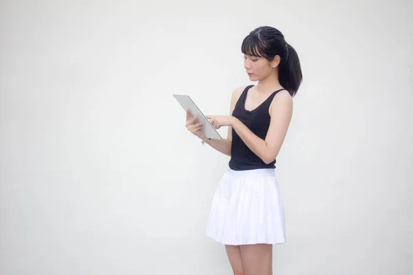 Retrato Tailandés Adulto Hermosa Niña Camisa Negra Falda Blanca Usando — Foto de Stock