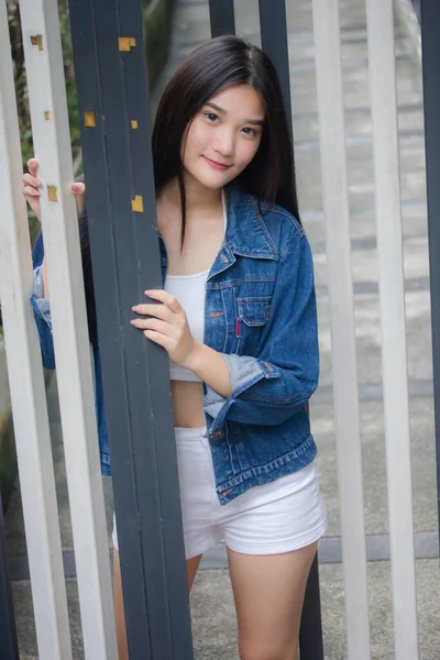 Portrait Thai Adult Beautiful Girl Blue Jeans Fitness Relax Smile — Stock Photo, Image