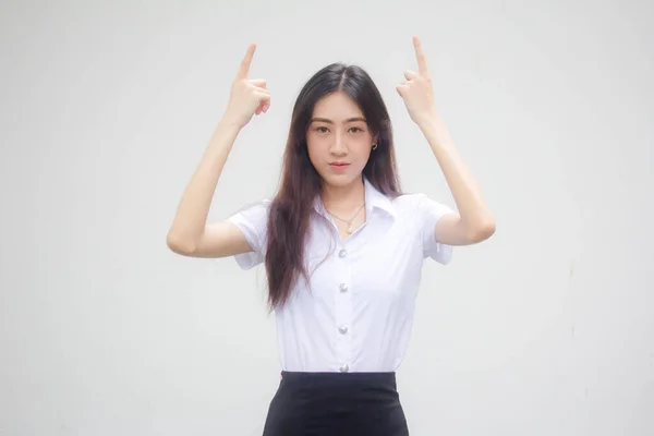 Portret Van Thai Volwassen Student Universiteit Uniform Mooi Meisje Wijzend — Stockfoto