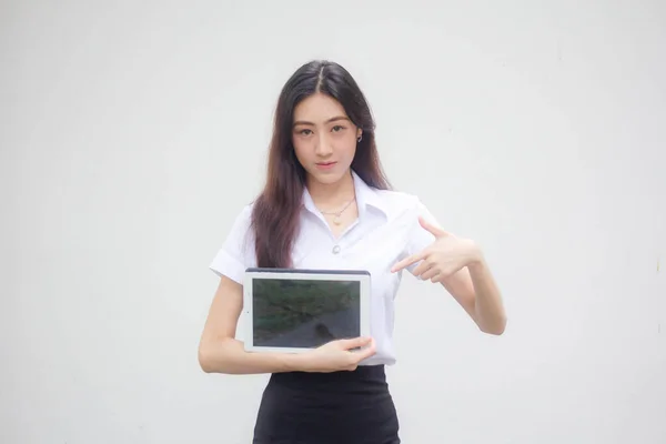 Retrato Tailandês Adulto Estudante Universidade Uniforme Bela Menina Mostrar Seu — Fotografia de Stock