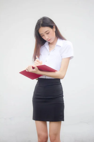 Ritratto Thai Adulto Studente Università Uniforme Bella Ragazza Letto Rosso — Foto Stock