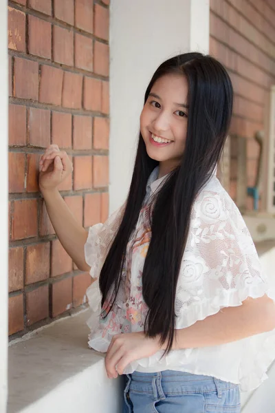 Portrait Thai Teen Beautiful Girl Happy Relax — Stock Photo, Image