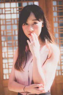 Tayland portresi yetişkin güzel kız rahatlama zamanı, Vintage Style