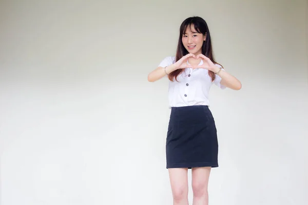 Retrato Tailandês Adulto Estudante Universidade Uniforme Bela Menina Dar Coração — Fotografia de Stock