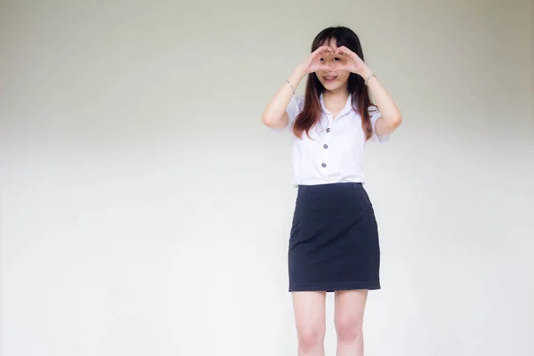 Retrato Tailandês Adulto Estudante Universidade Uniforme Bela Menina Dar Coração — Fotografia de Stock