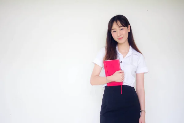 Porträtt Thai Vuxen Student Universitet Uniform Vacker Flicka Läsa Röd — Stockfoto