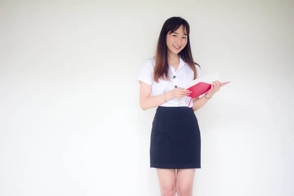 Ritratto Thai Adulto Studente Università Uniforme Bella Ragazza Letto Rosso — Foto Stock