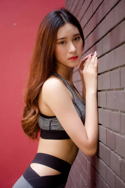 Azjatyckie Tajski Japoński Nastolatek Piękne Dziewczyna Sportowy Odzież — Zdjęcie stockowe