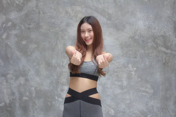 Asiatisch Thai Japanisch Teen Hübsch Mädchen Sportswear Geben Herz — Stockfoto