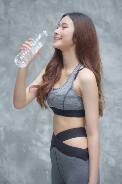 Asiático Tailandés Japonés Adolescente Hermosa Chica Sportswear Beber Agua —  Fotos de Stock