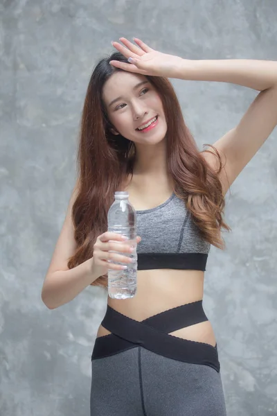 Asia Thai Japanese Teen Beautiful Girl Sportswear Drink Water — Stock Photo, Image