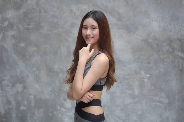 Asya Taylandlı Japon Genç Kız Spor Giyimli Güzel Kız — Stok fotoğraf