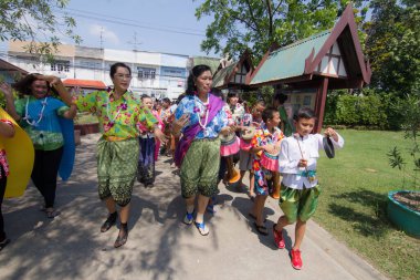 BANGKOK, THAILAND-APRIL 11, 2018: Tayland Yeni Yıl / Su Festivali 'nde (Tayland Yeni Yıl Festivali) 11 Nisan 2018 tarihinde Bangkok, Tayland.