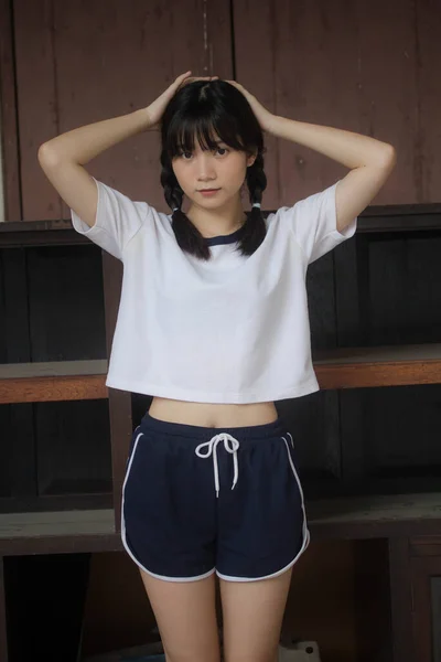 Tailandês Adolescente Linda Menina Japonês Esportes Estudante Uniforme Feliz Relaxar — Fotografia de Stock