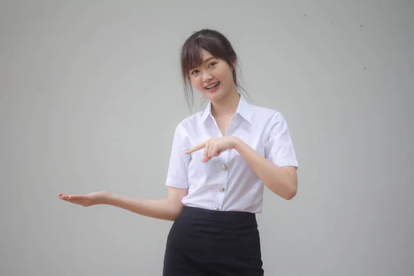 Retrato Tailandés Estudiante Adulto Universidad Uniforme Hermosa Chica Mostrar Mano — Foto de Stock