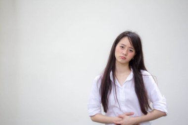 Asia Thai gençlik tişörtü güzel kız karın ağrısı