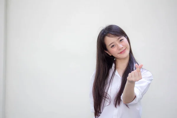 Thai China Gadis Kantor Dewasa Memberikan Hati — Stok Foto